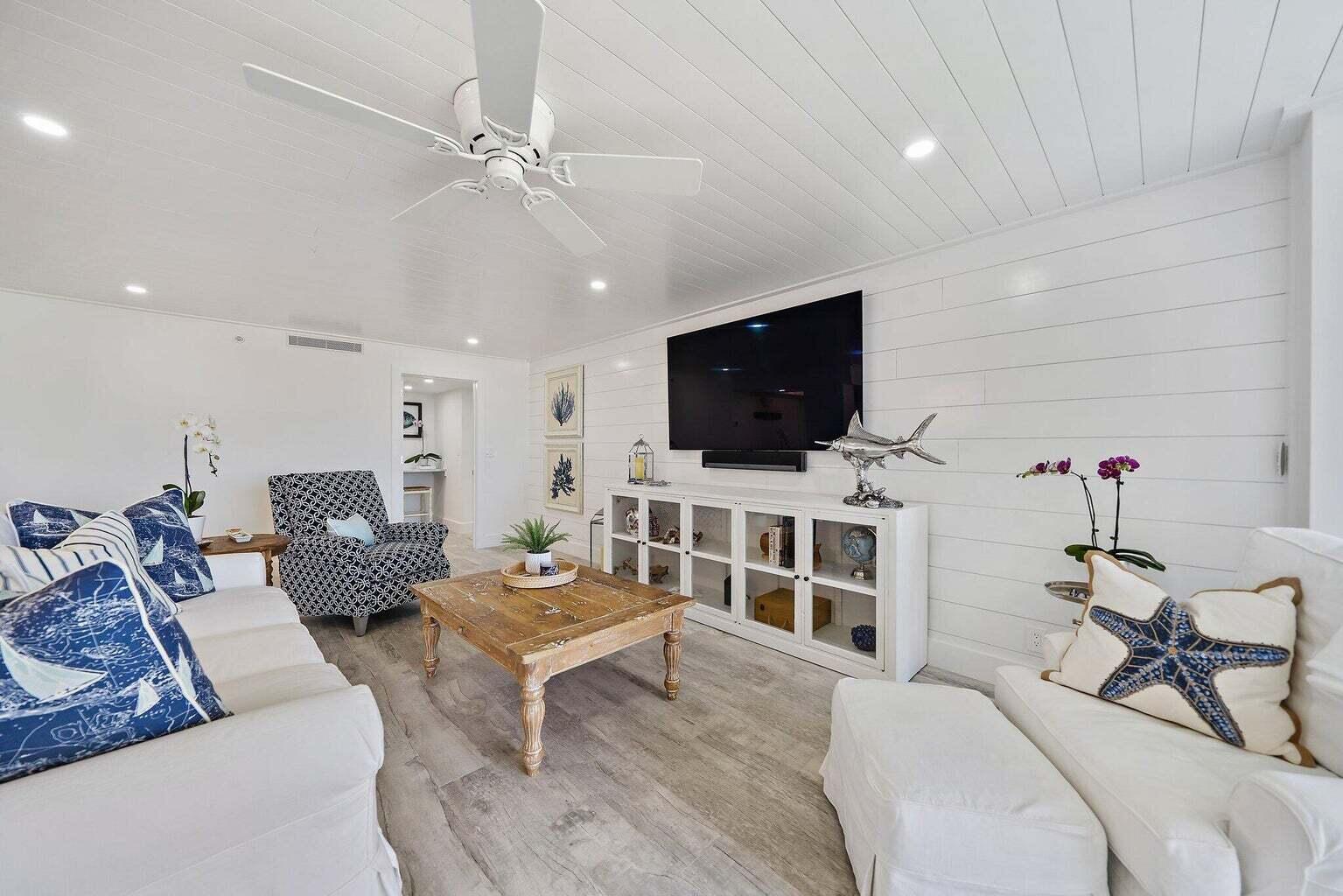 19800 S Sandpointe Bay Drive 210