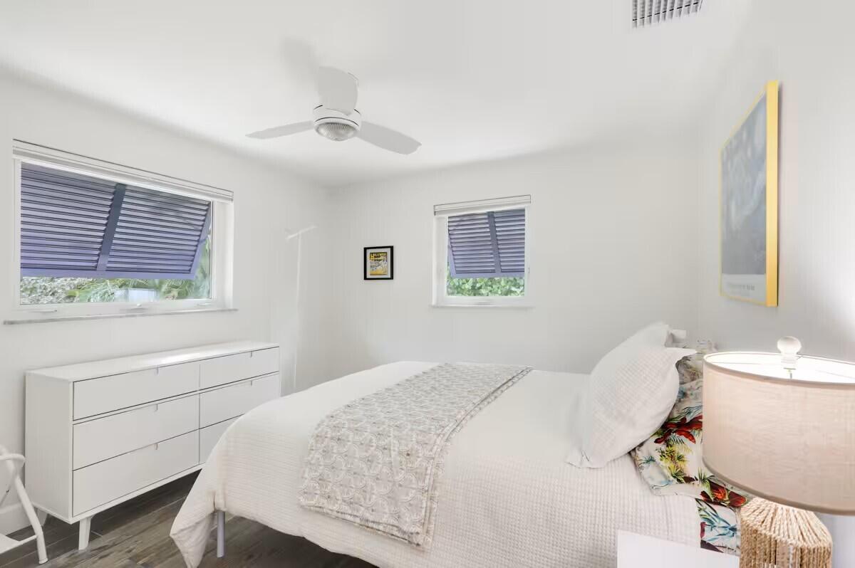 1519 Treemont Avenue