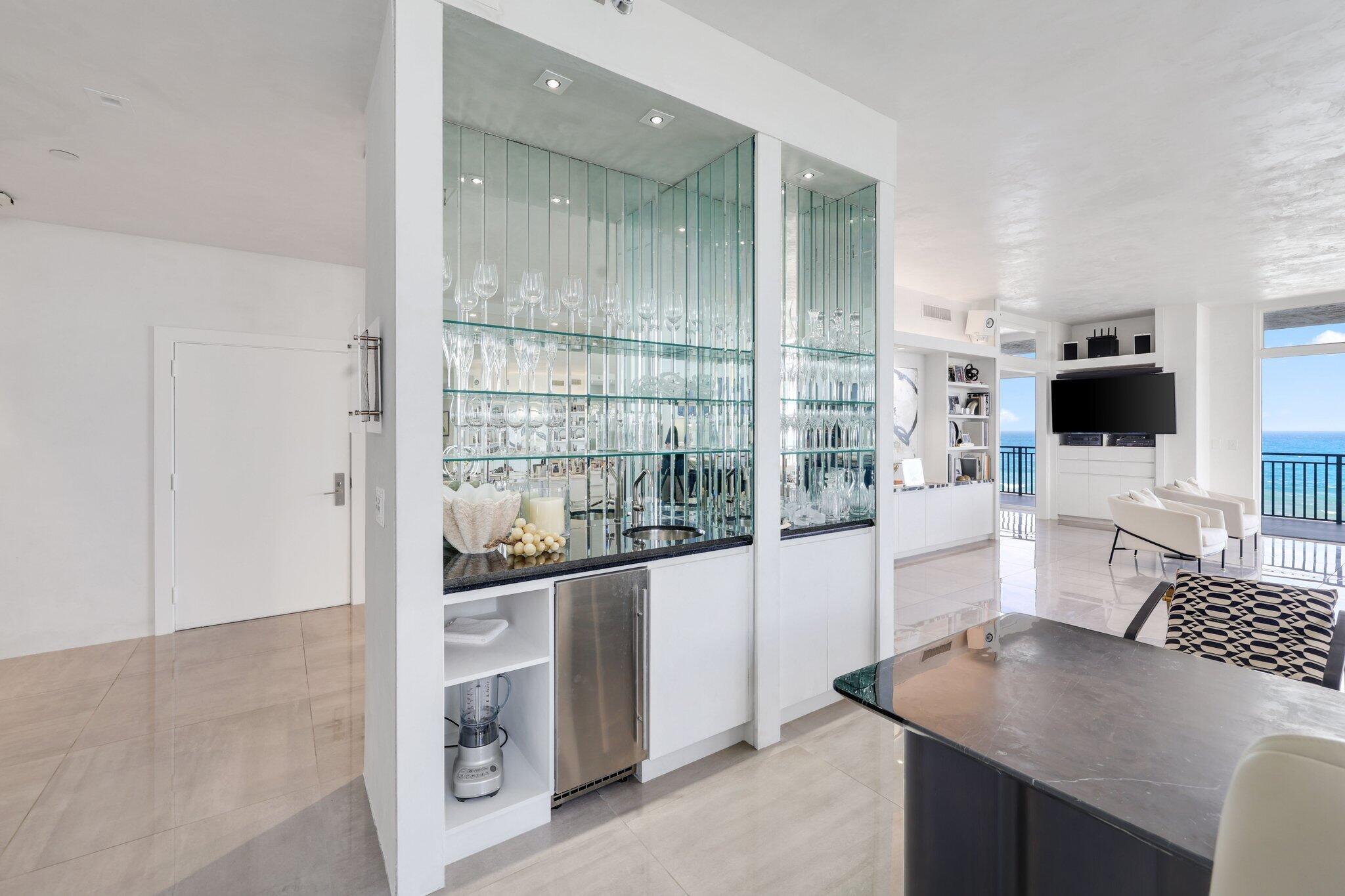 19750 Beach Road 7050