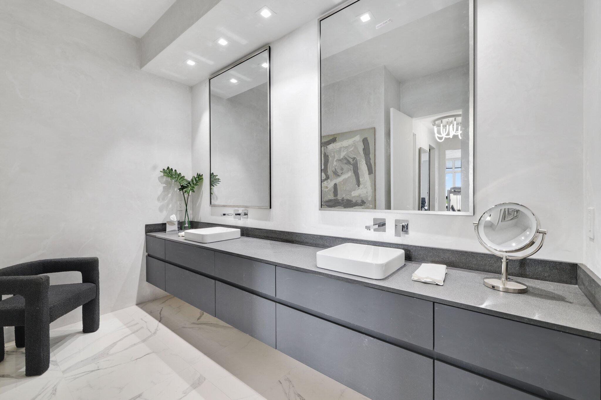 19750 Beach Road 7050