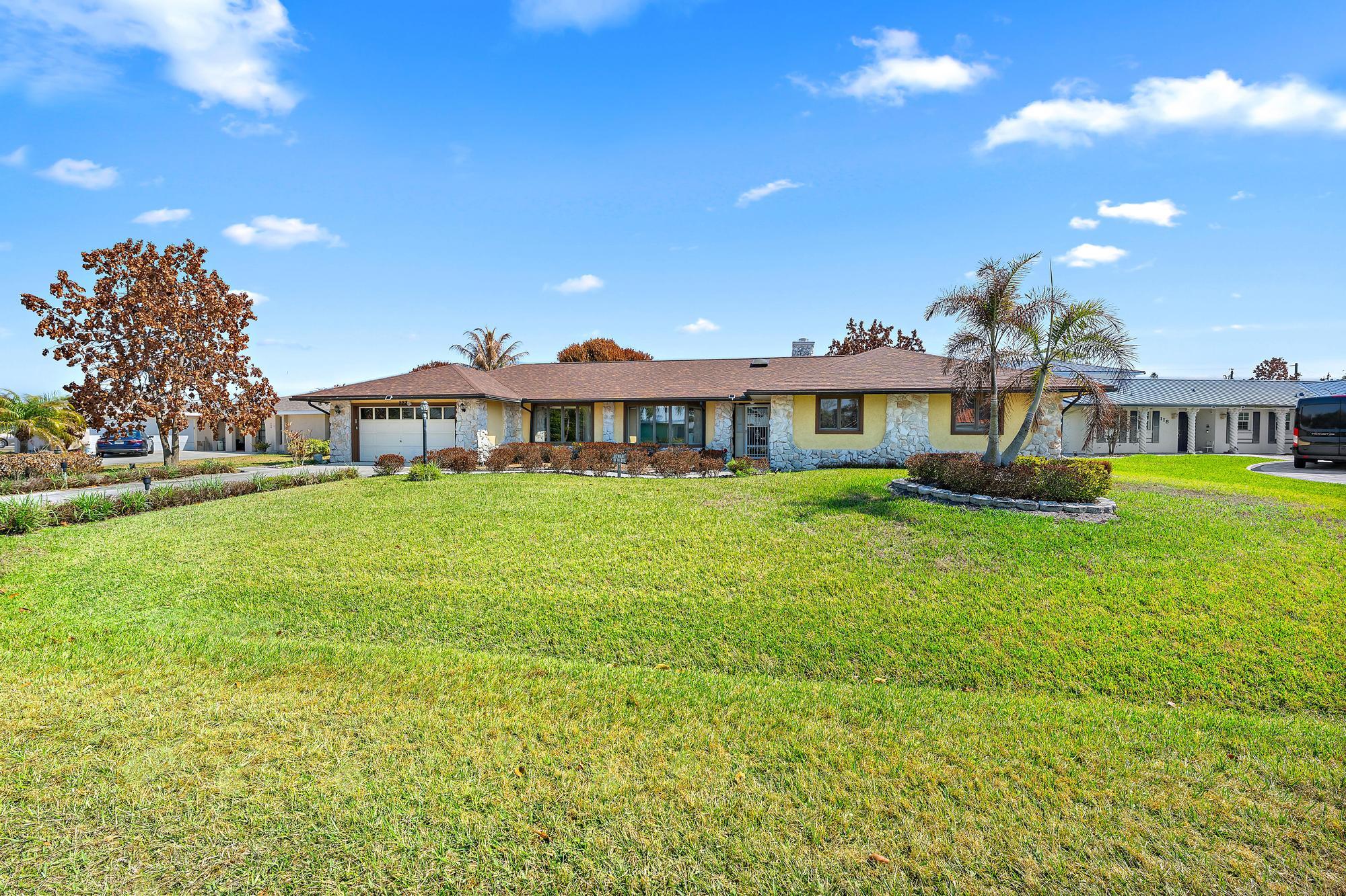 122 N Naranja Avenue, Port St. Lucie