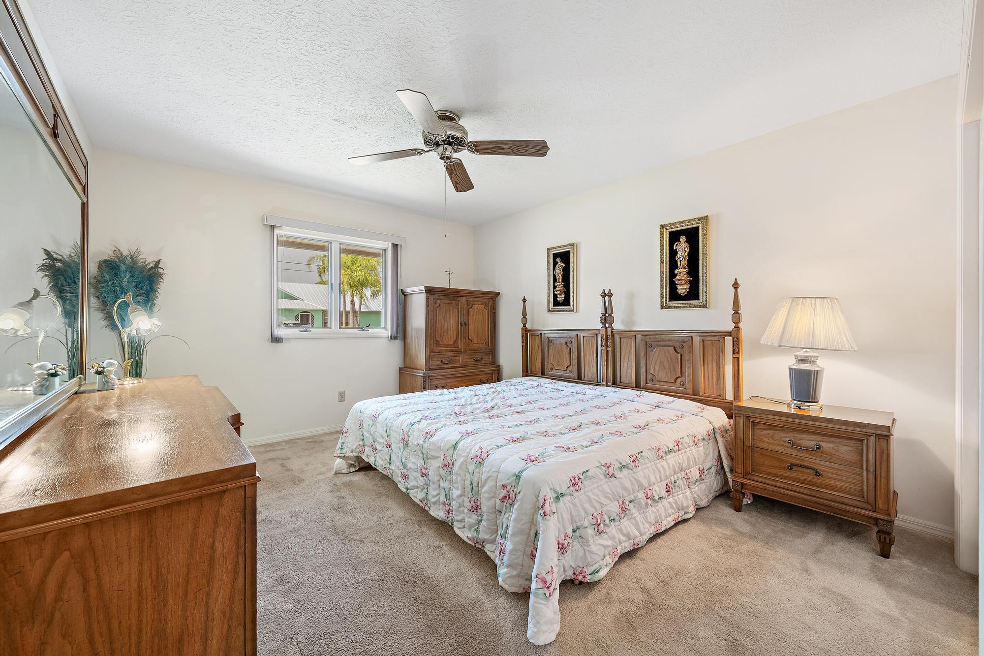 122 N Naranja Avenue, Port St. Lucie