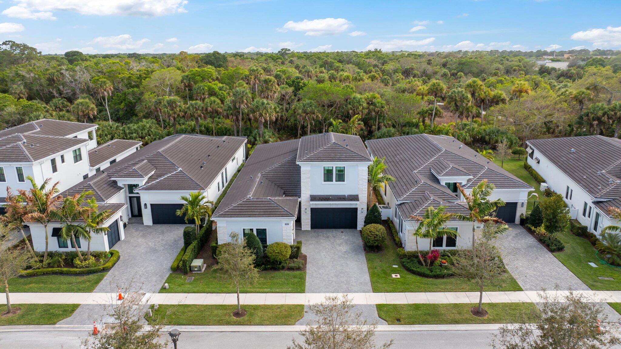 13602 Artisan Circle