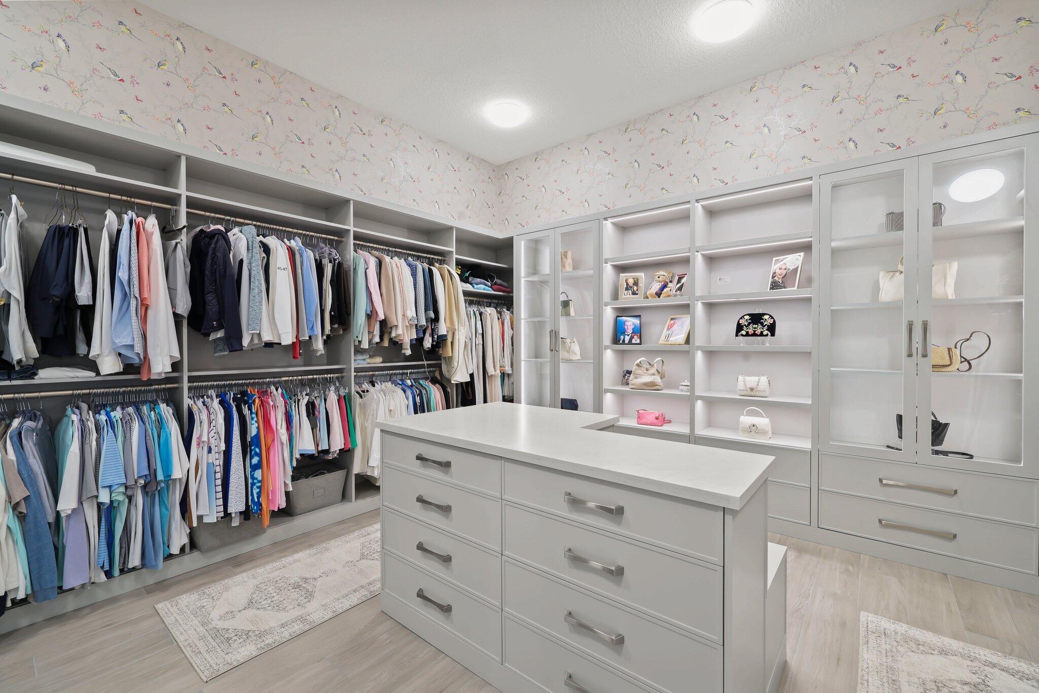 13602 Artisan Circle