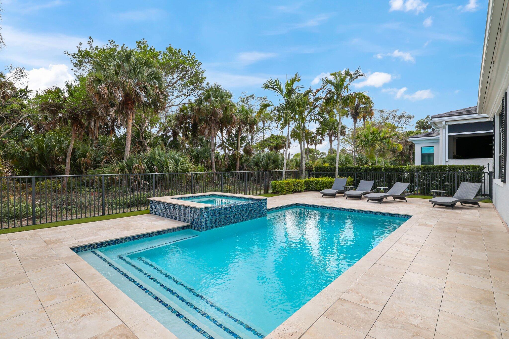 13602 Artisan Circle