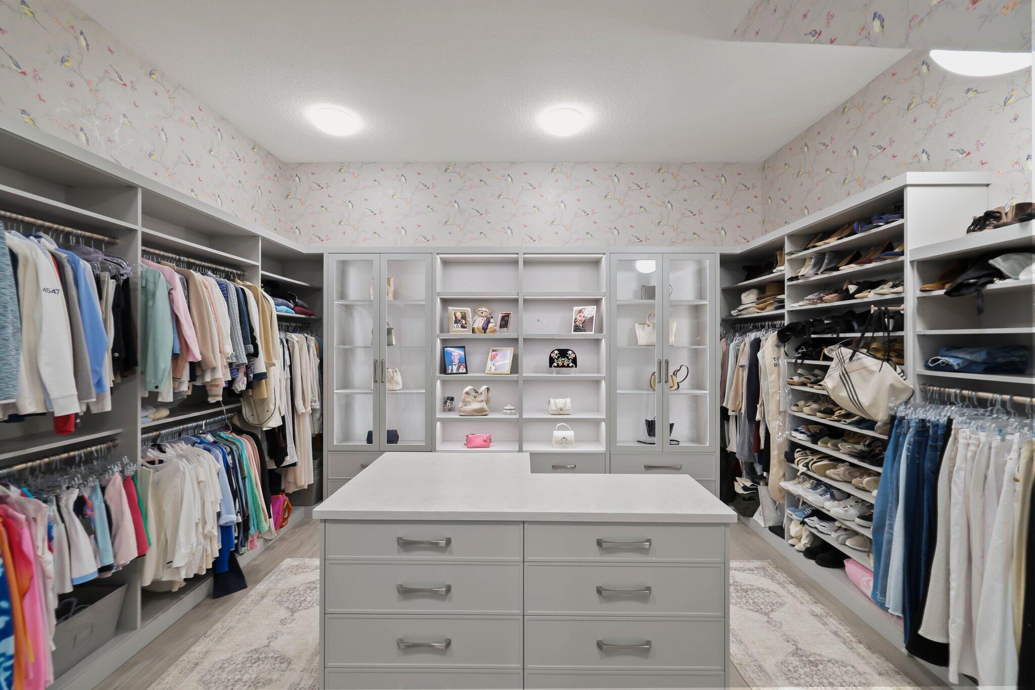 13602 Artisan Circle