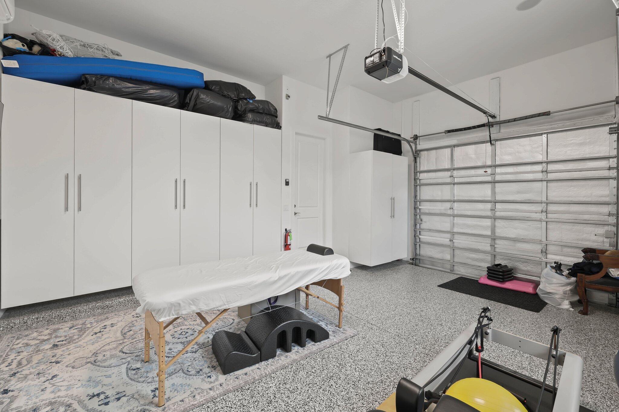 13602 Artisan Circle