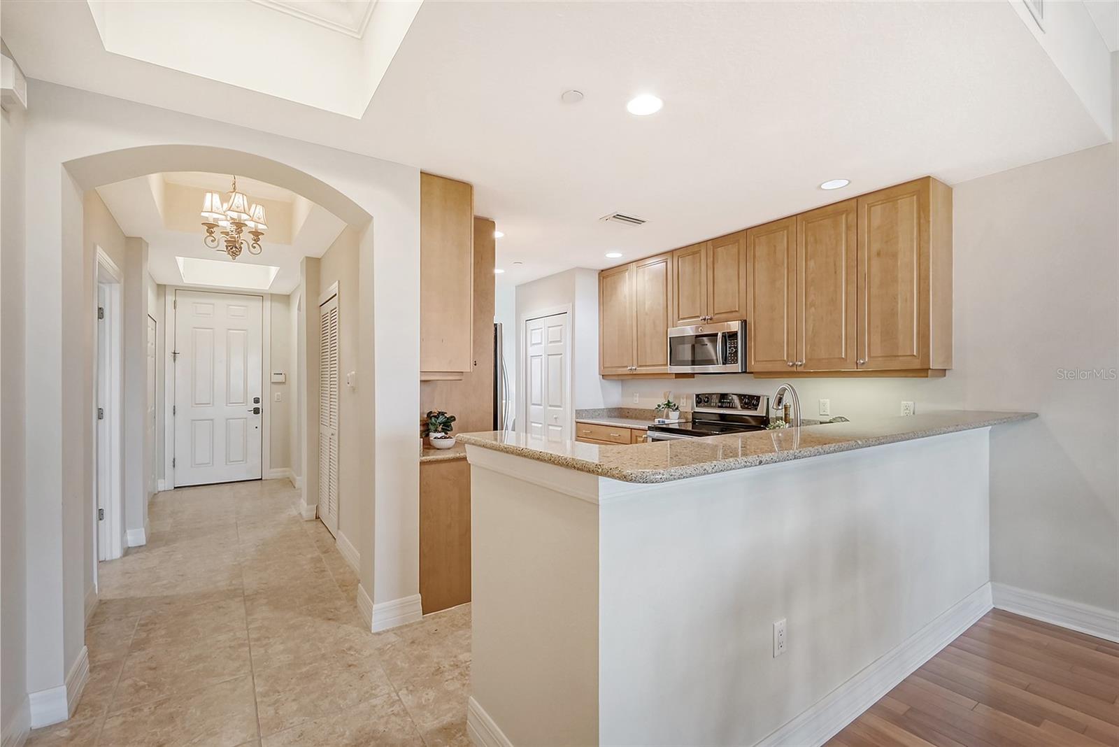 5531 CANNES CIR #503