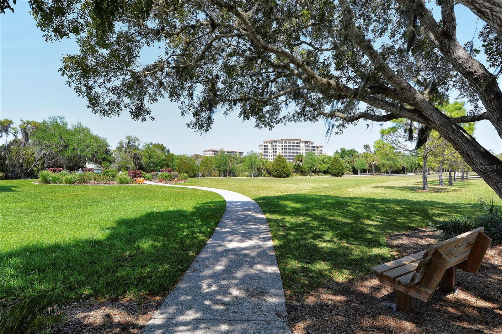 5531 CANNES CIR #503