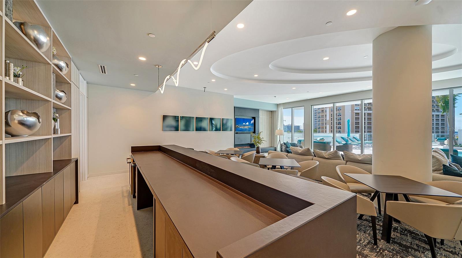301 QUAY COMMONS #1208