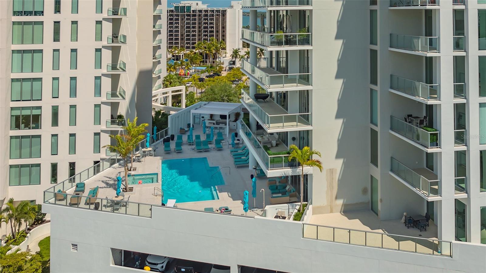 301 QUAY COMMONS #1208