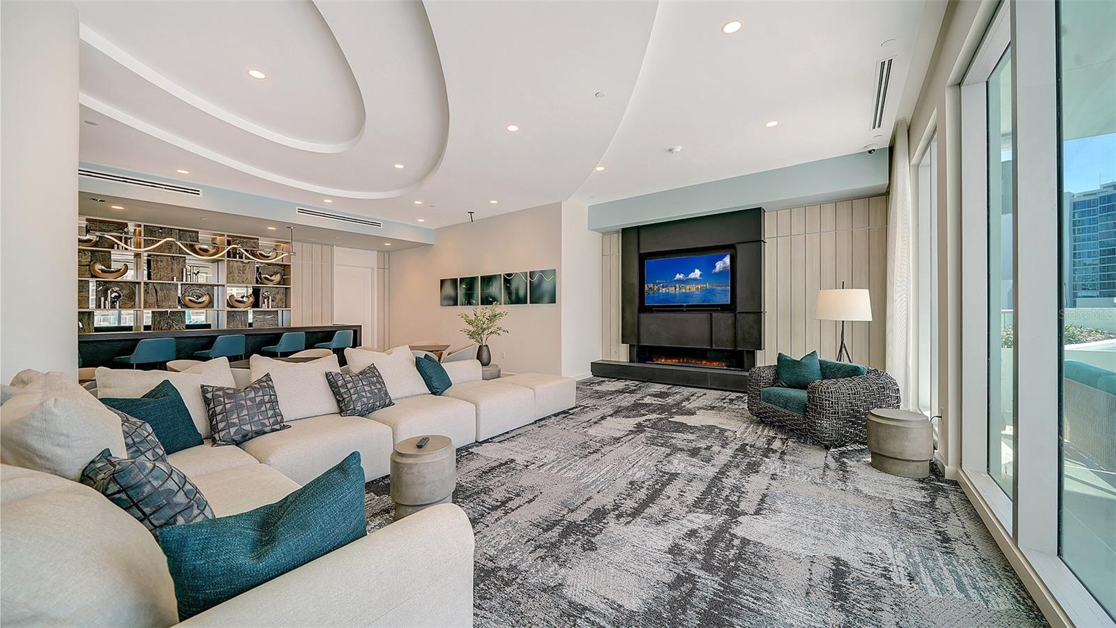301 QUAY COMMONS #1208