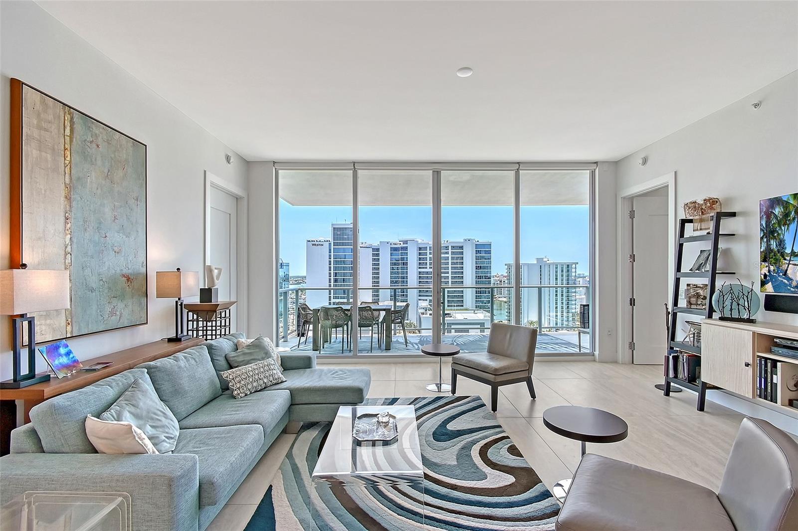 301 QUAY COMMONS #1208