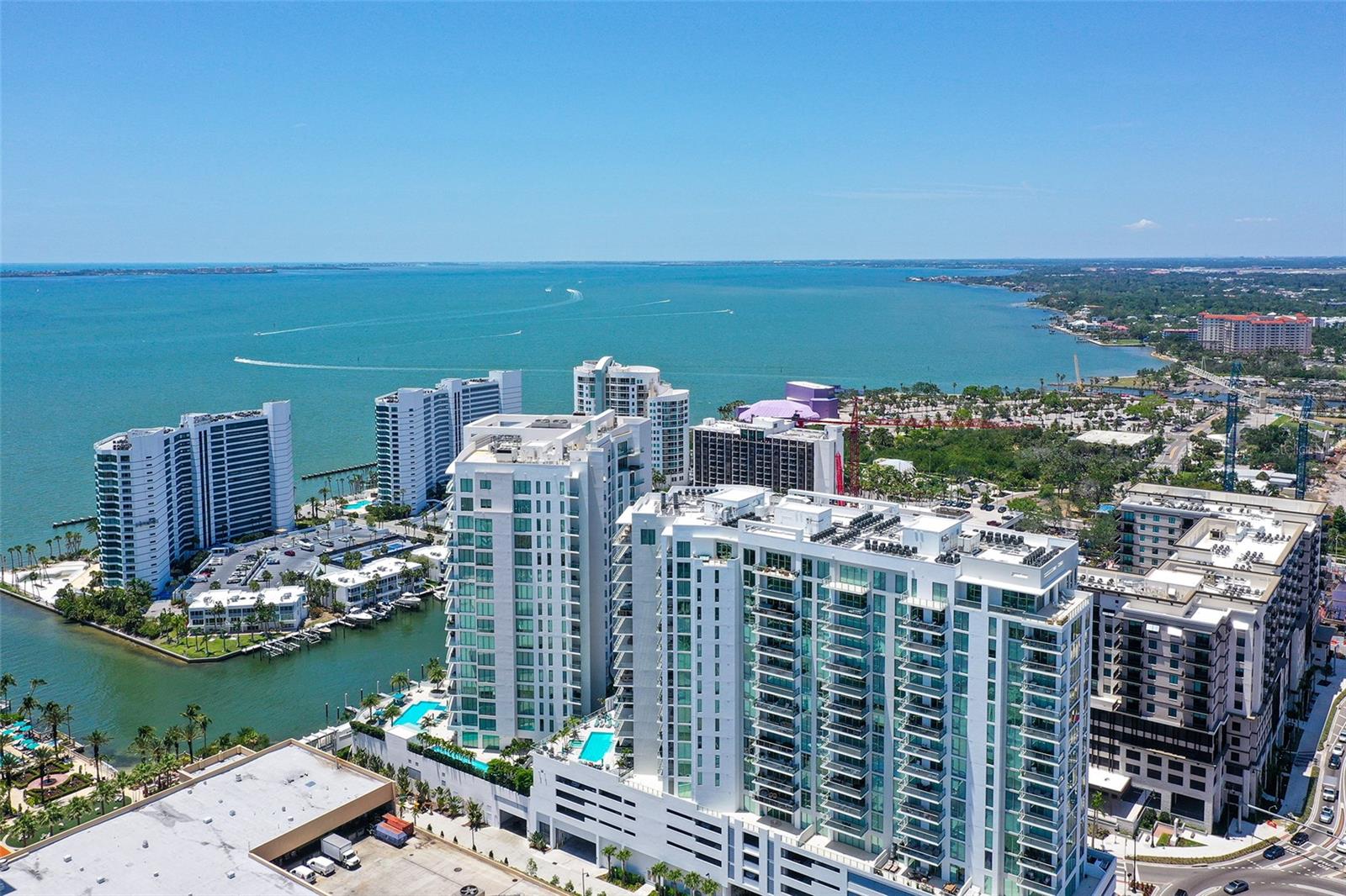 301 QUAY COMMONS #1208