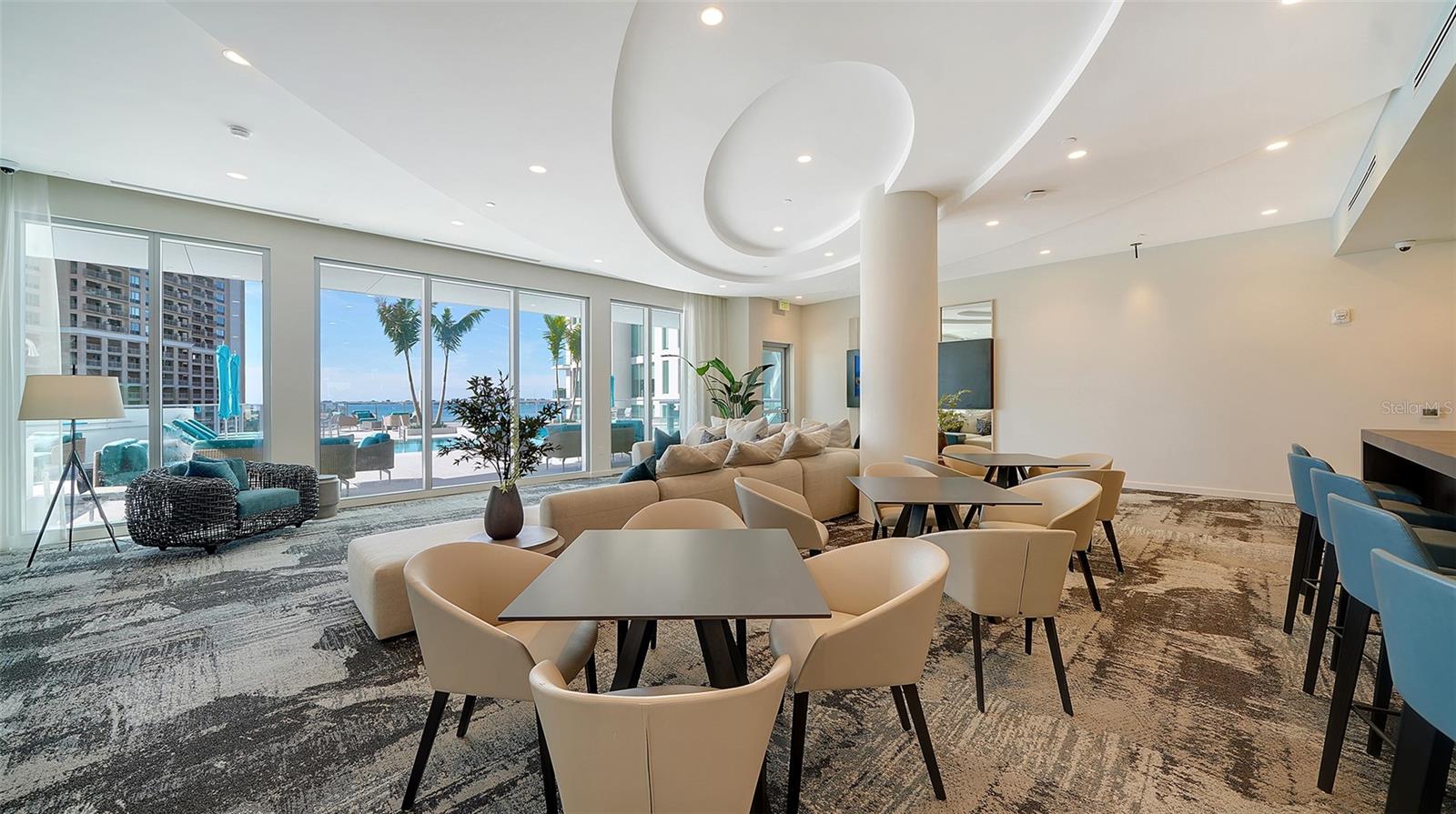 301 QUAY COMMONS #1208