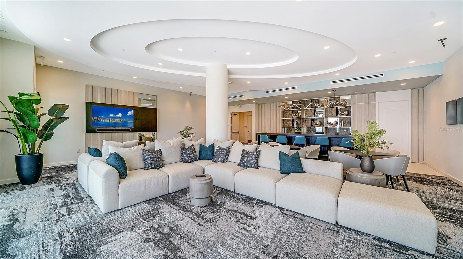301 QUAY COMMONS #1208
