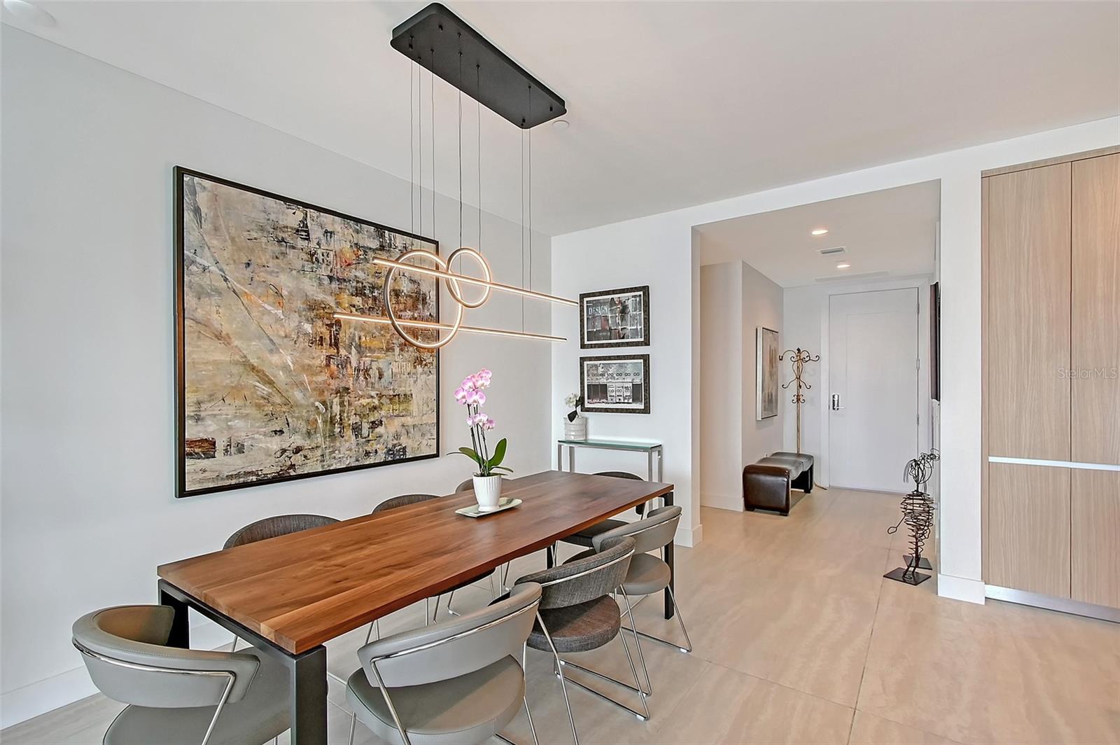 301 QUAY COMMONS #1208