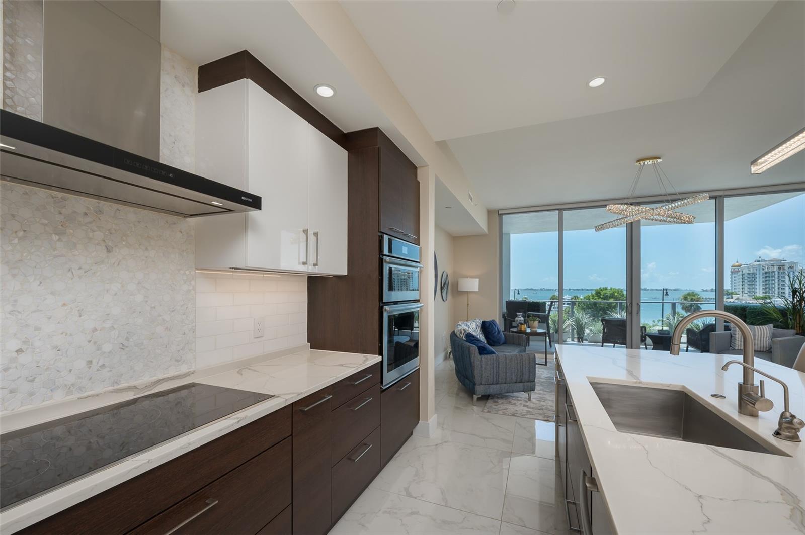 1155 N GULFSTREAM AVE #306