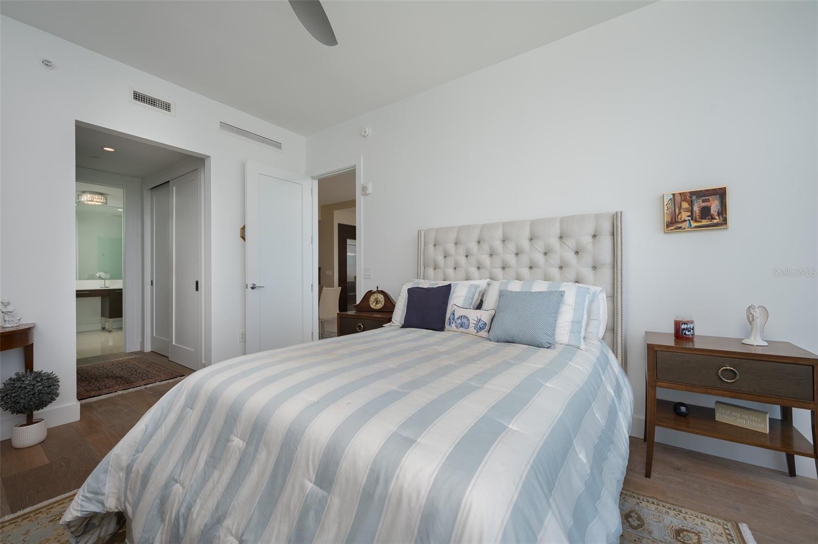 1155 N GULFSTREAM AVE #306