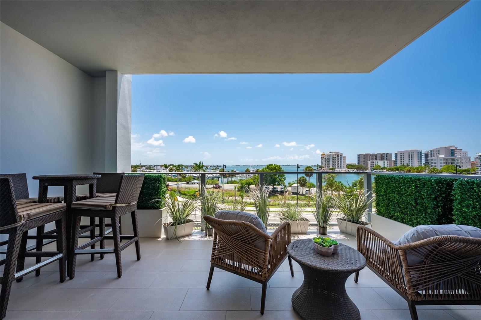 1155 N GULFSTREAM AVE #306