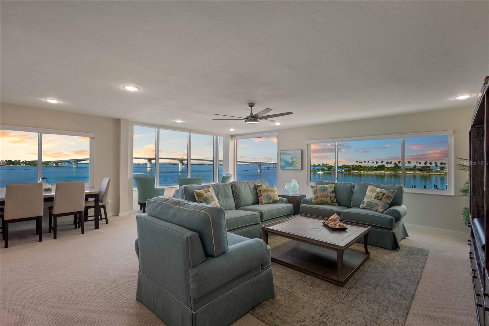 350 GOLDEN GATE PT #33