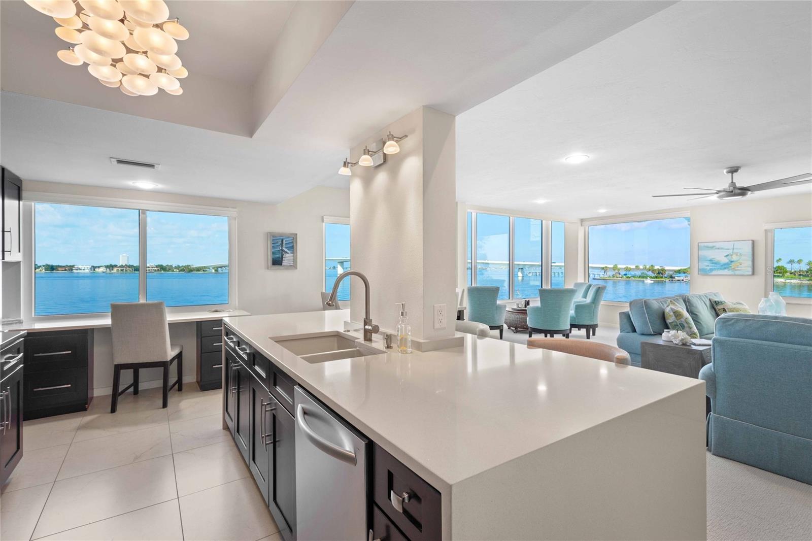 350 GOLDEN GATE PT #33