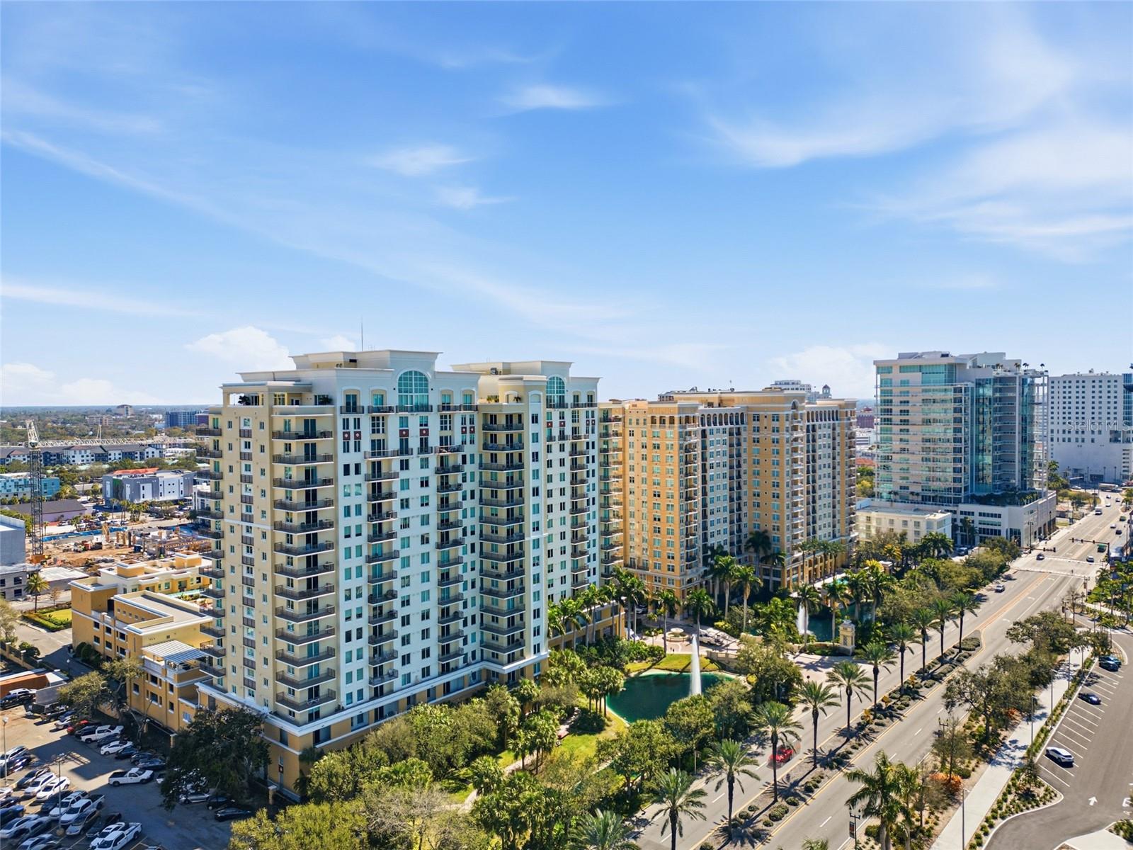 800 N TAMIAMI TRL #1203