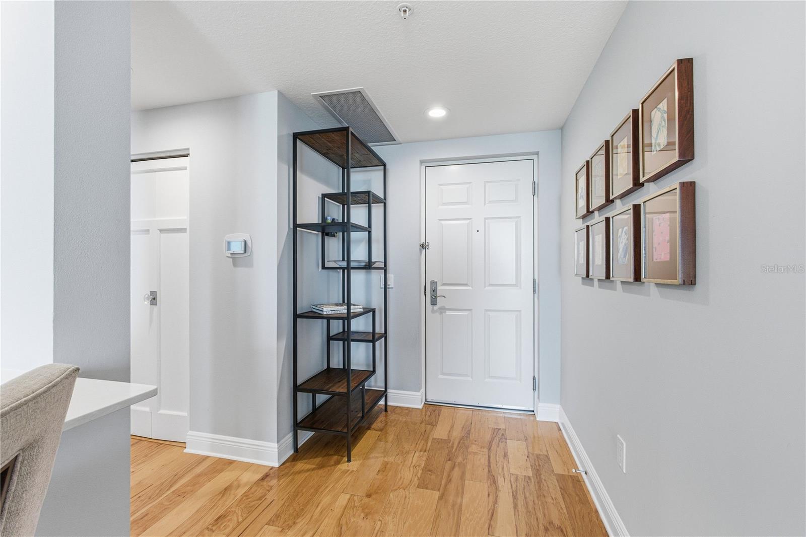 800 N TAMIAMI TRL #1203