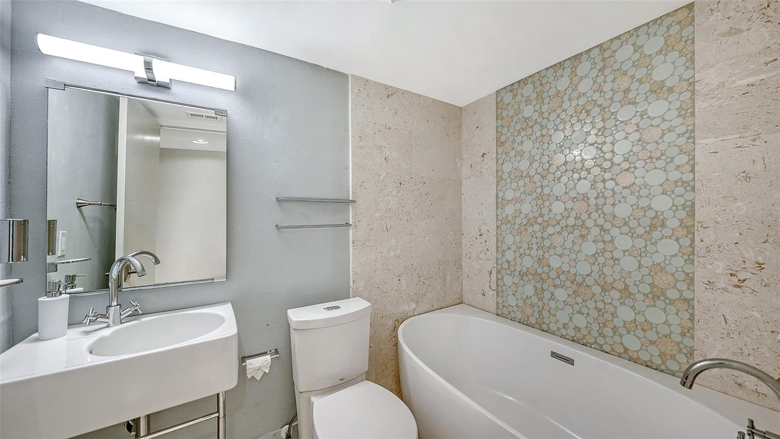 5196 MARSH FIELD LN #97