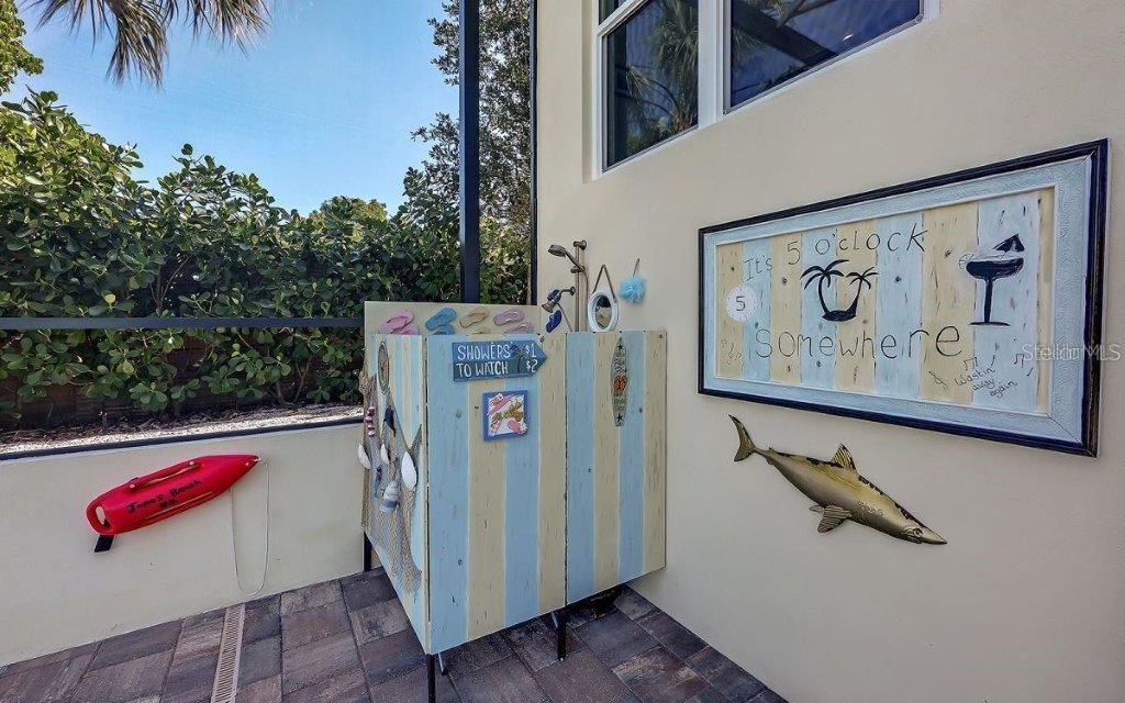 14401 MASTHEAD DR