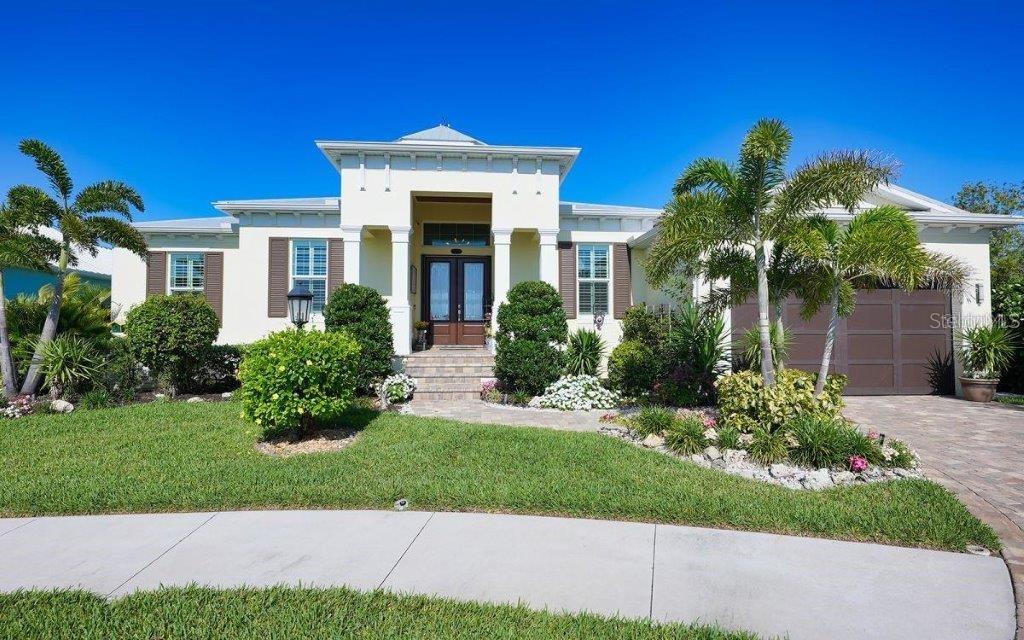 14401 MASTHEAD DR