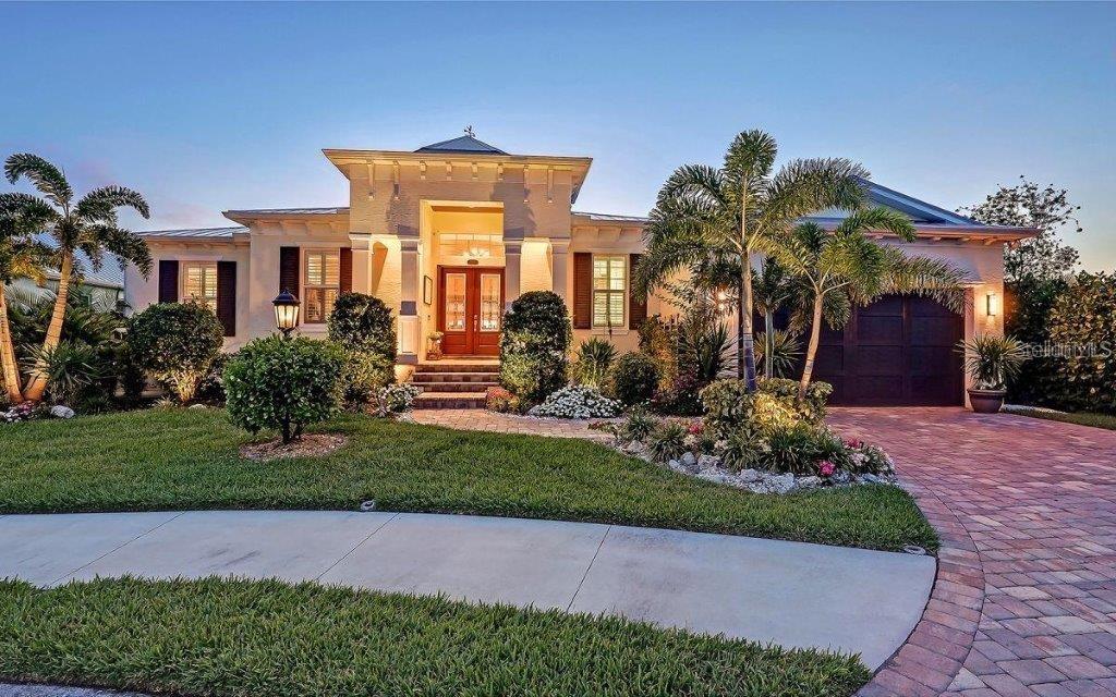 14401 MASTHEAD DR