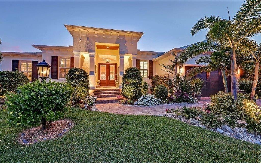 14401 MASTHEAD DR
