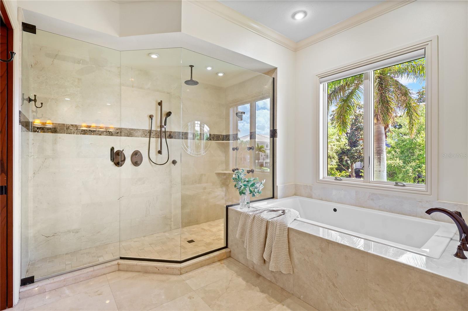 7158 HAWKS HARBOR CIR