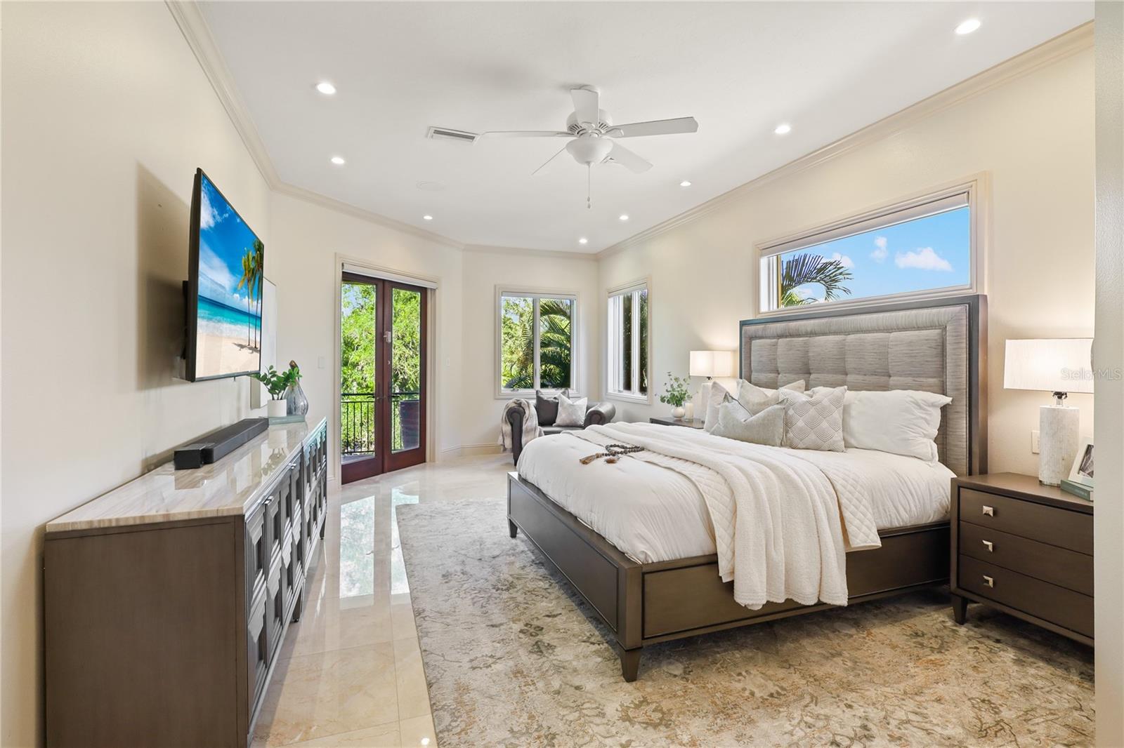 7158 HAWKS HARBOR CIR