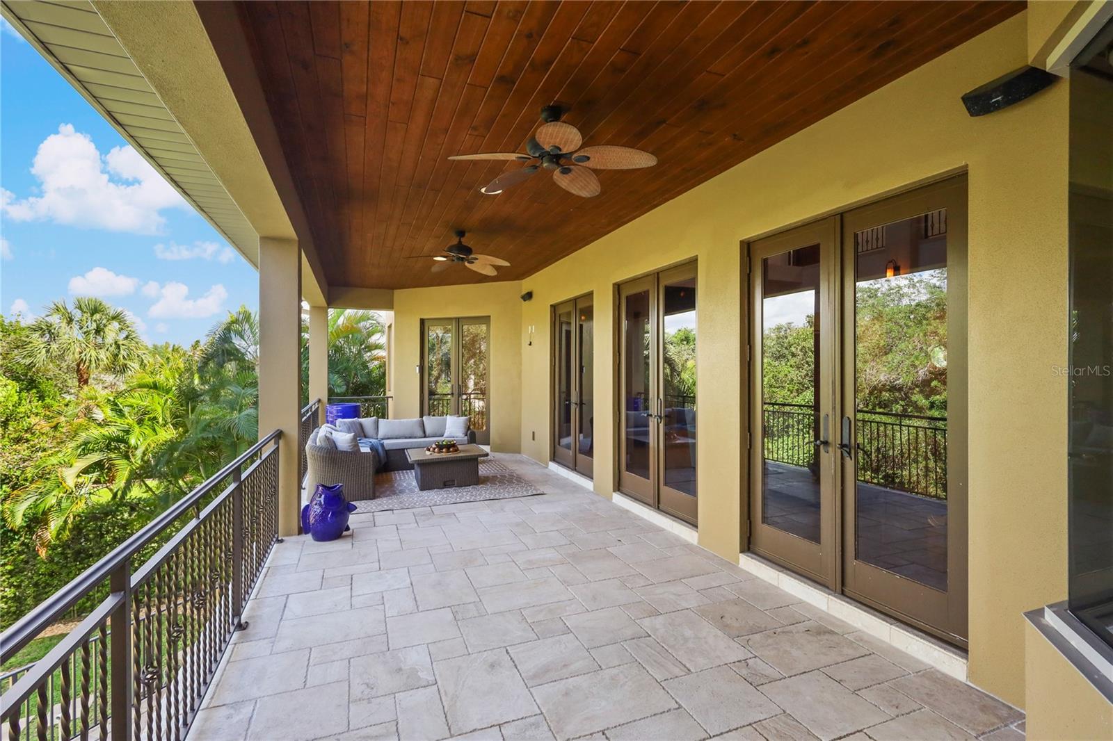 7158 HAWKS HARBOR CIR