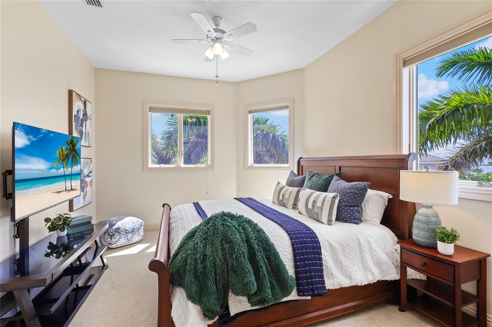 7158 HAWKS HARBOR CIR