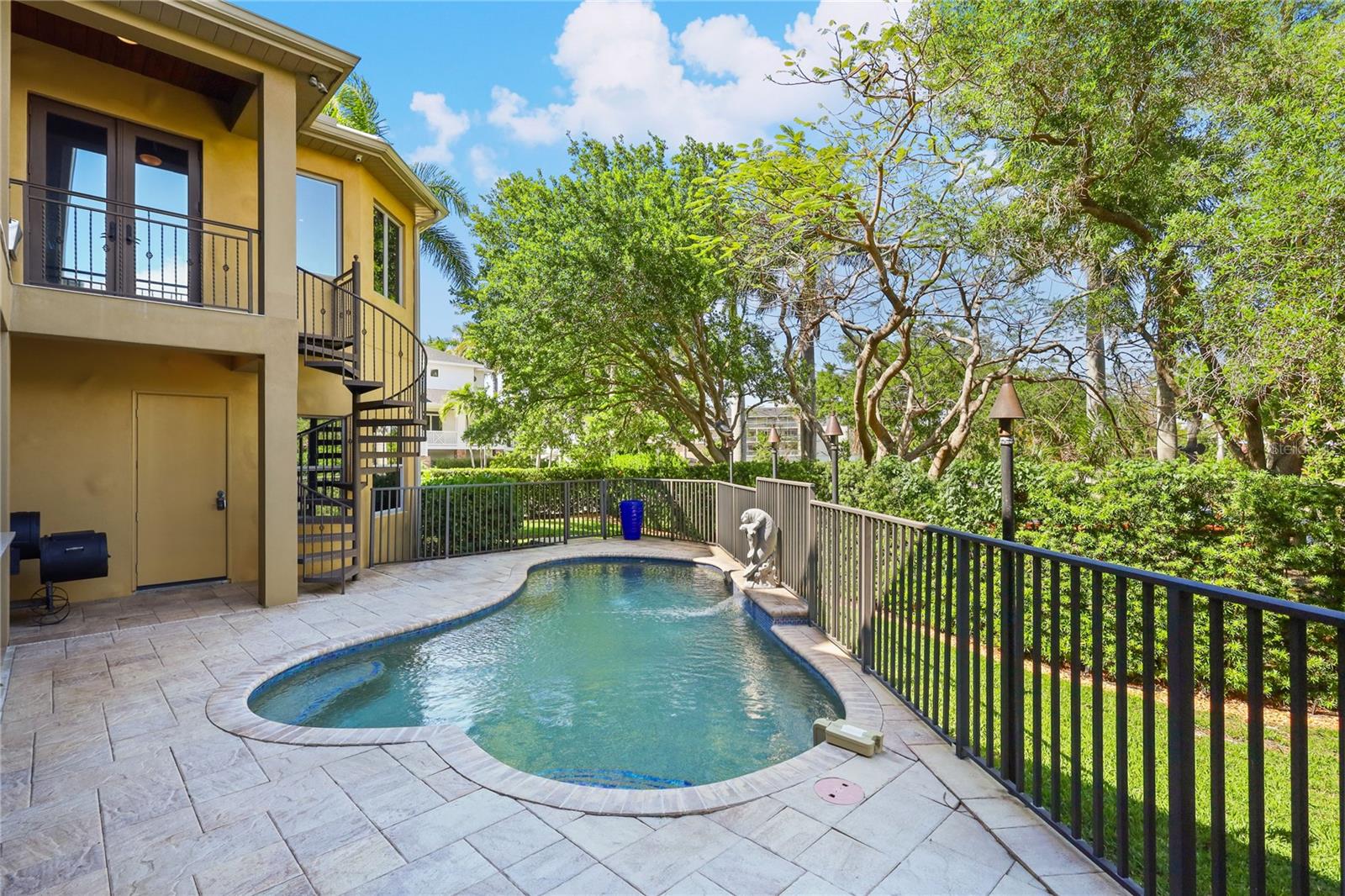 7158 HAWKS HARBOR CIR