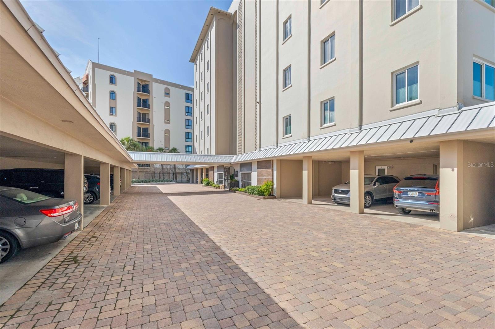 350 GOLDEN GATE PT #51