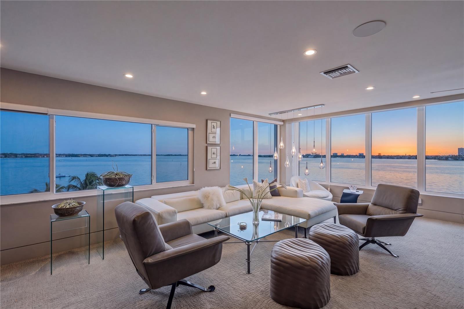 350 GOLDEN GATE PT #51