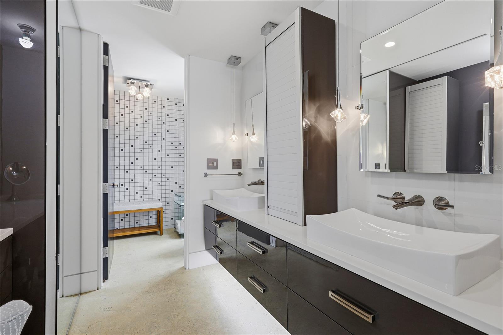 350 GOLDEN GATE PT #51