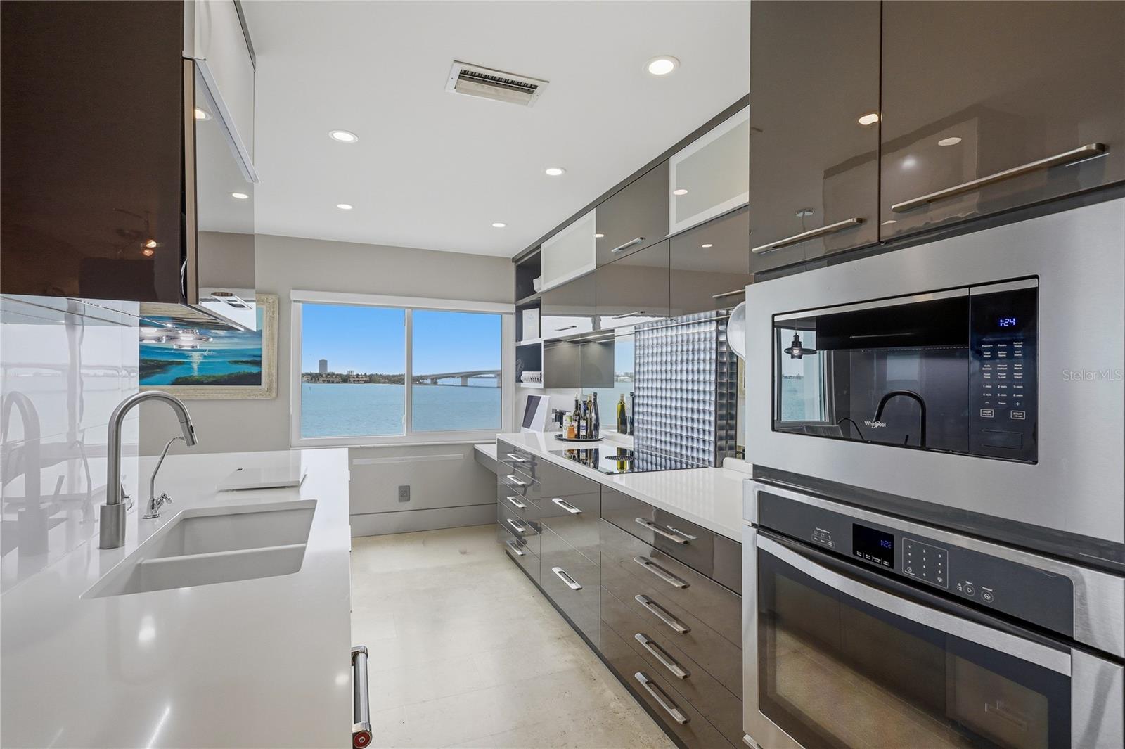 350 GOLDEN GATE PT #51