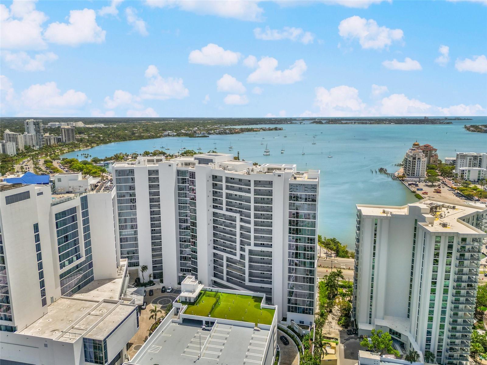 1155 N GULFSTREAM AVE #306