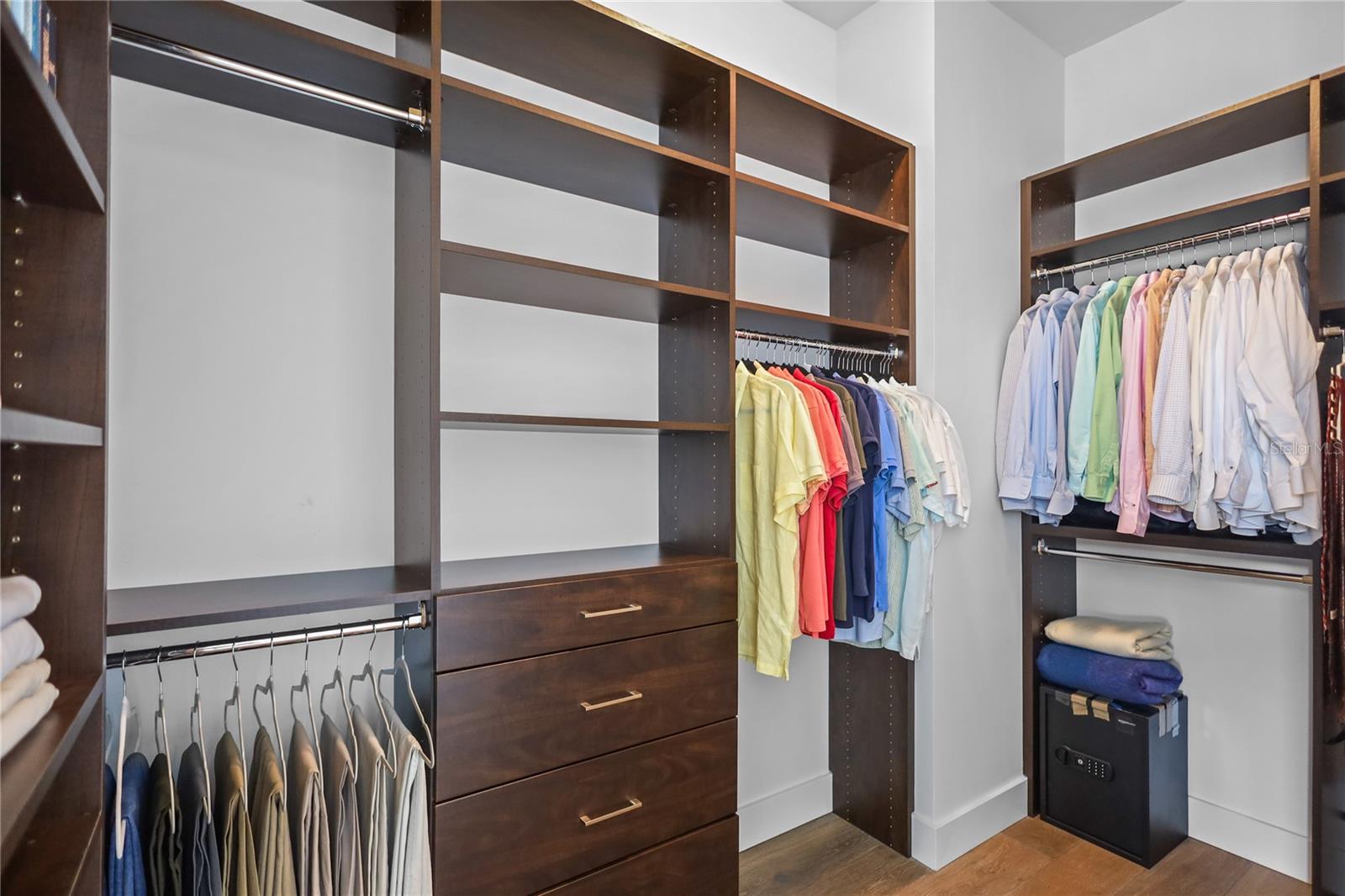 1155 N GULFSTREAM AVE #306