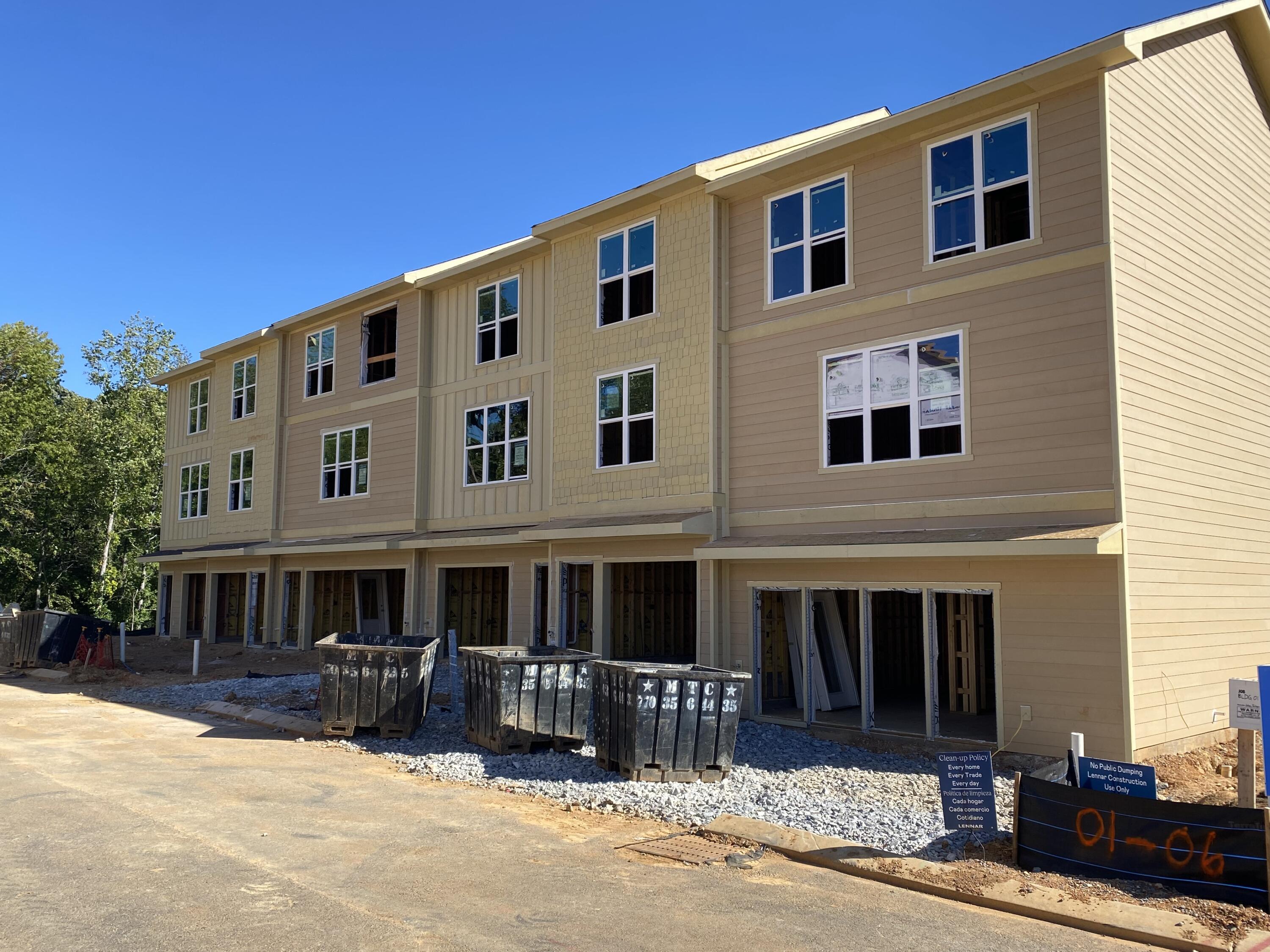 4115 Tillie Circle, 3