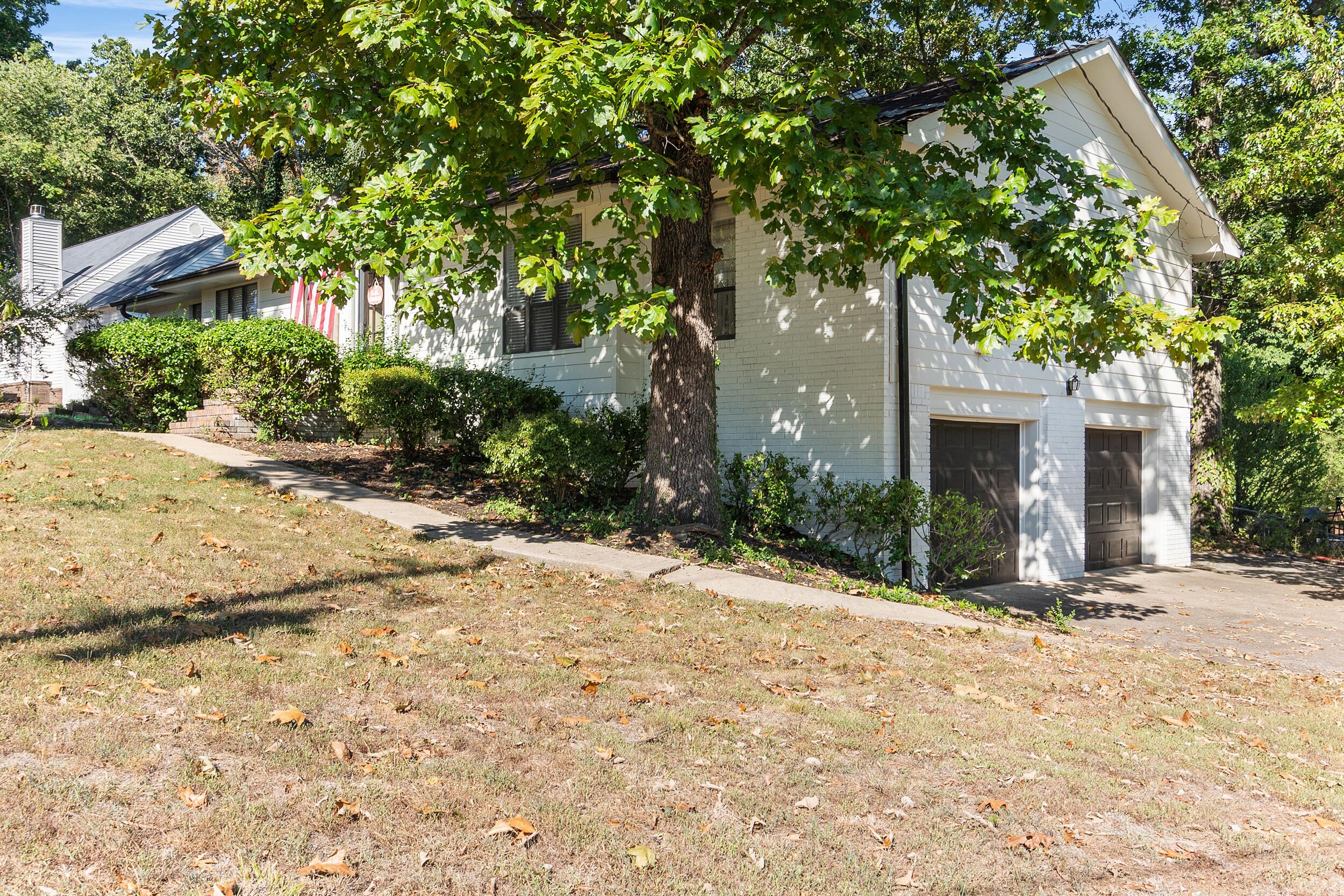 1925 Rock Bluff Road