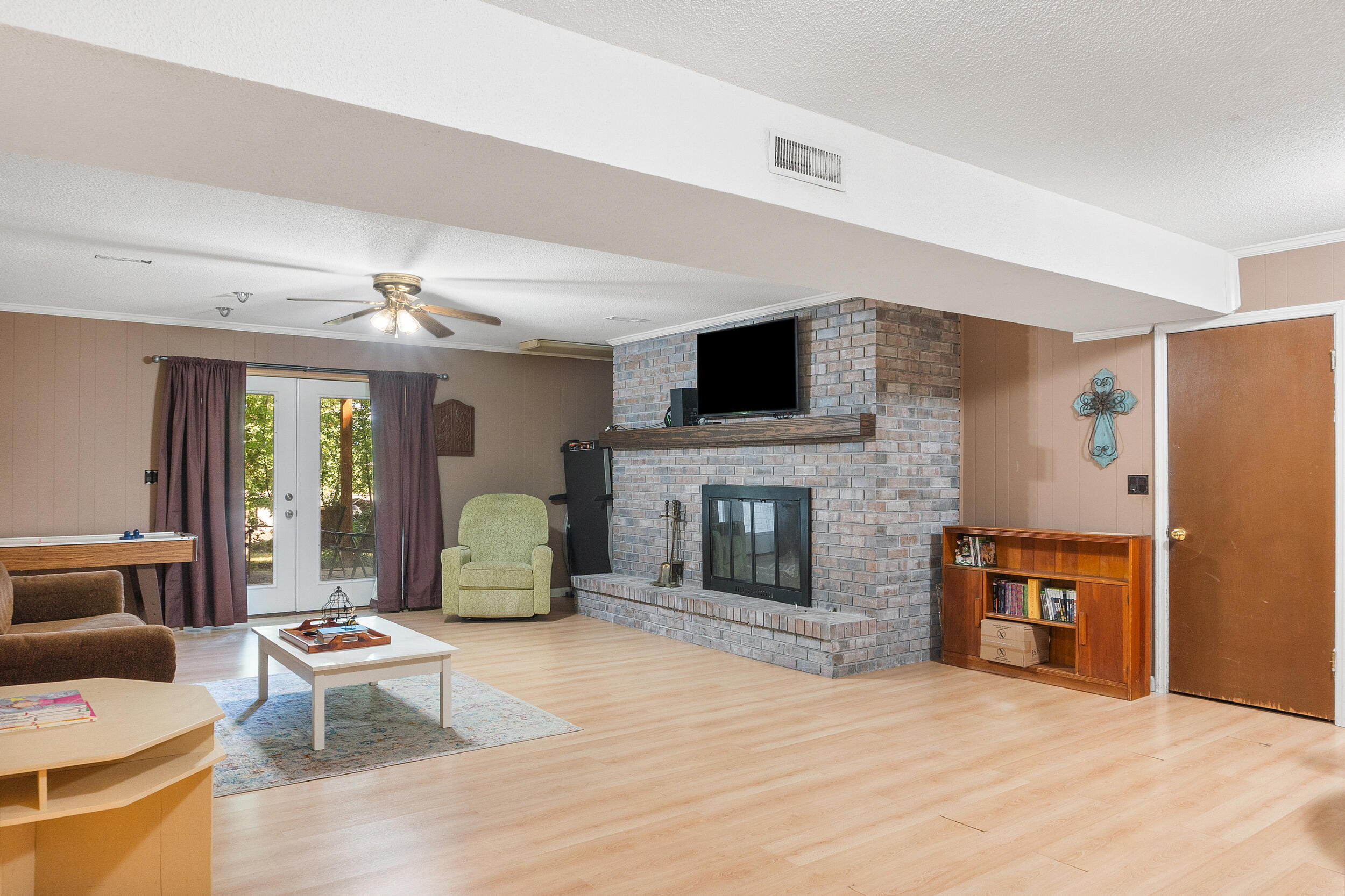 1925 Rock Bluff Road