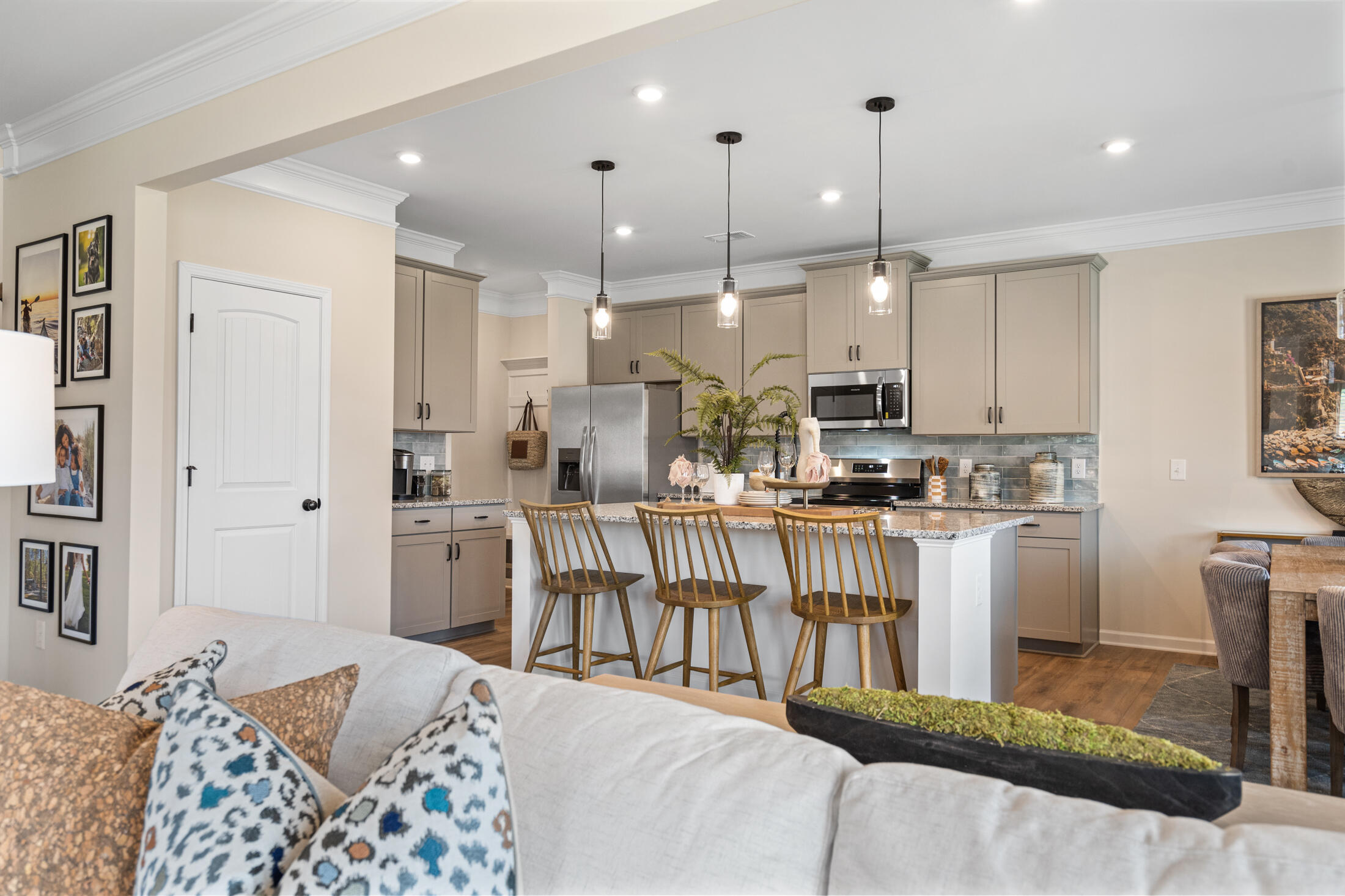 8241 Snowdrop Way, 0