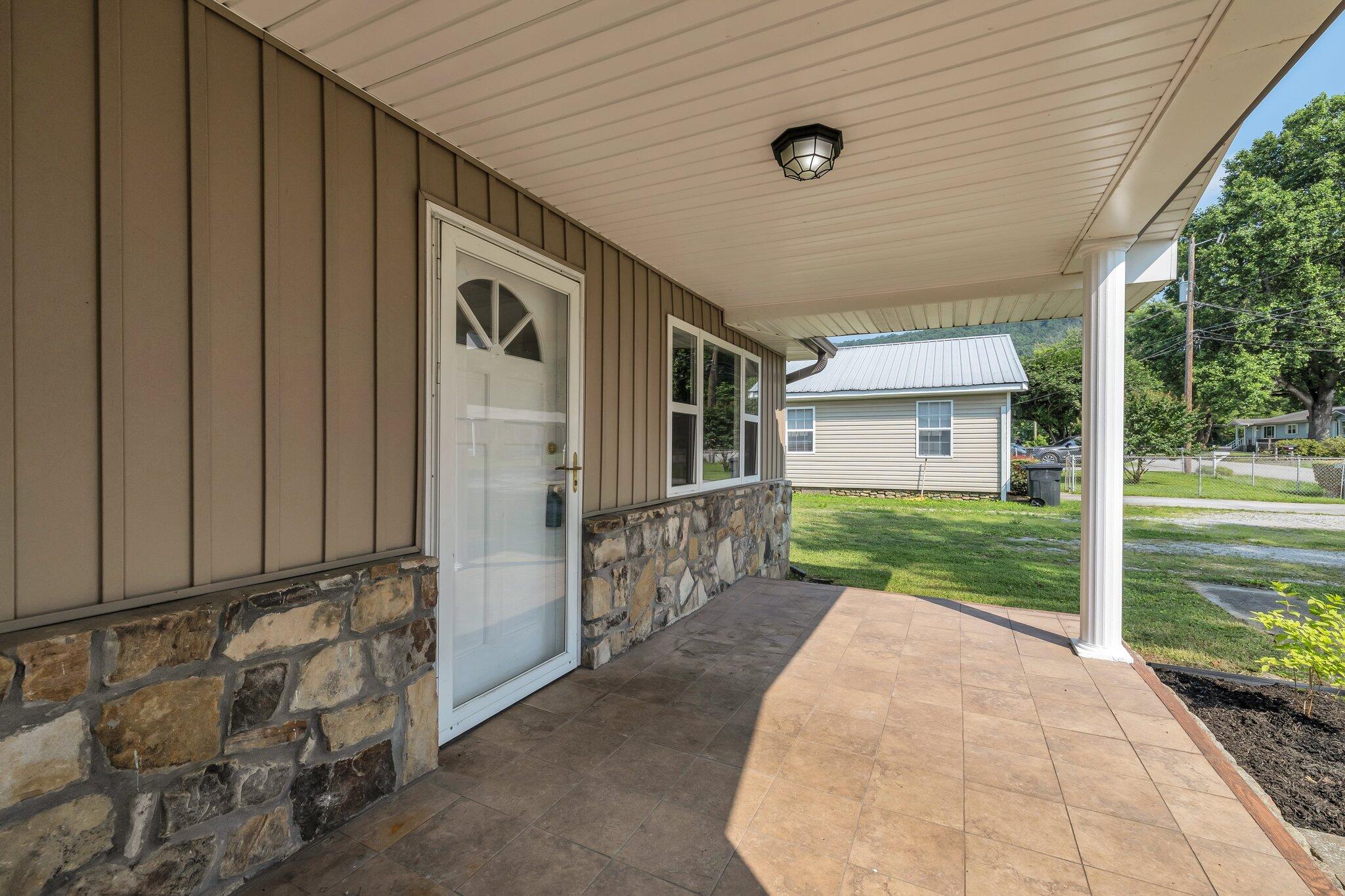 132 Meadowview Lane