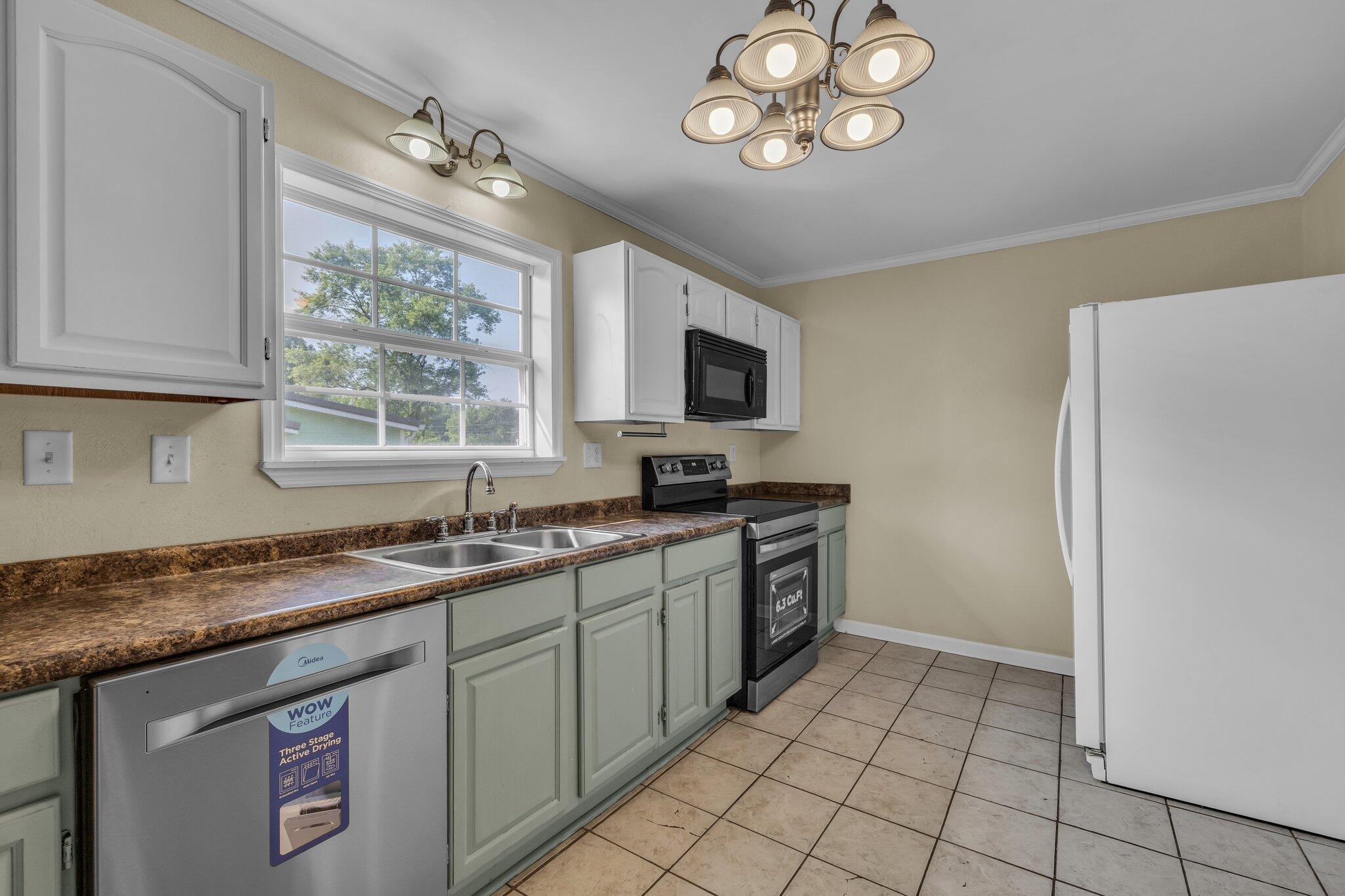 132 Meadowview Lane